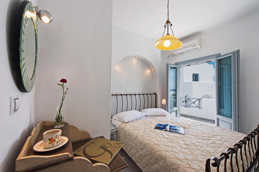 Felicity Luxury Villas Kamári Szoba fotó